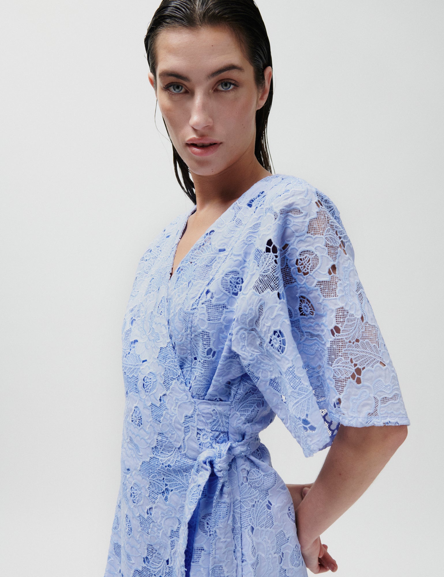 2NDDAY 2ND Hunter - Broderi Anglaise Mix Kjole 144115 CASHMERE BLUE