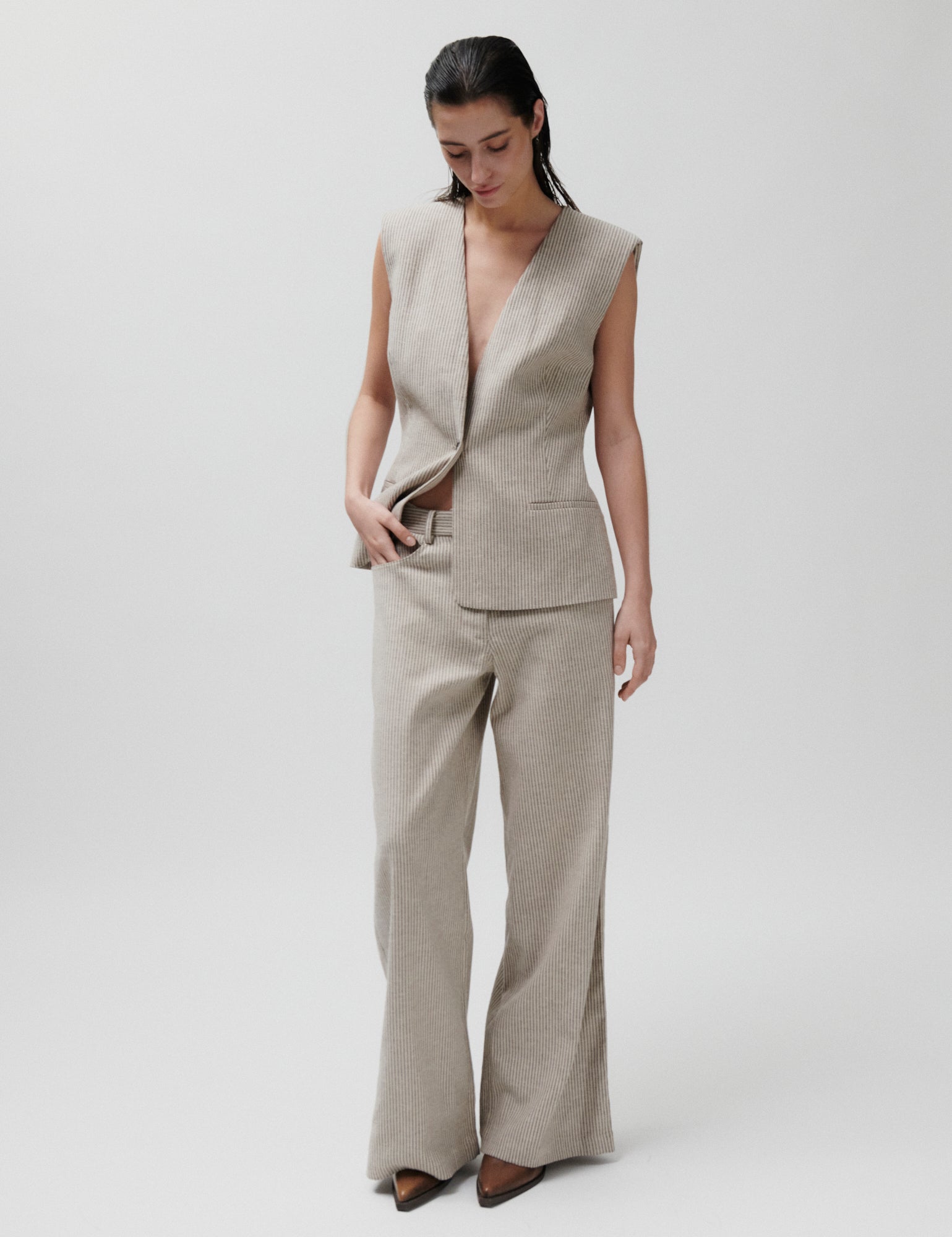 2NDDAY 2ND Juell - Striped Linen Blend Waistcoat 130000 Moonbeam