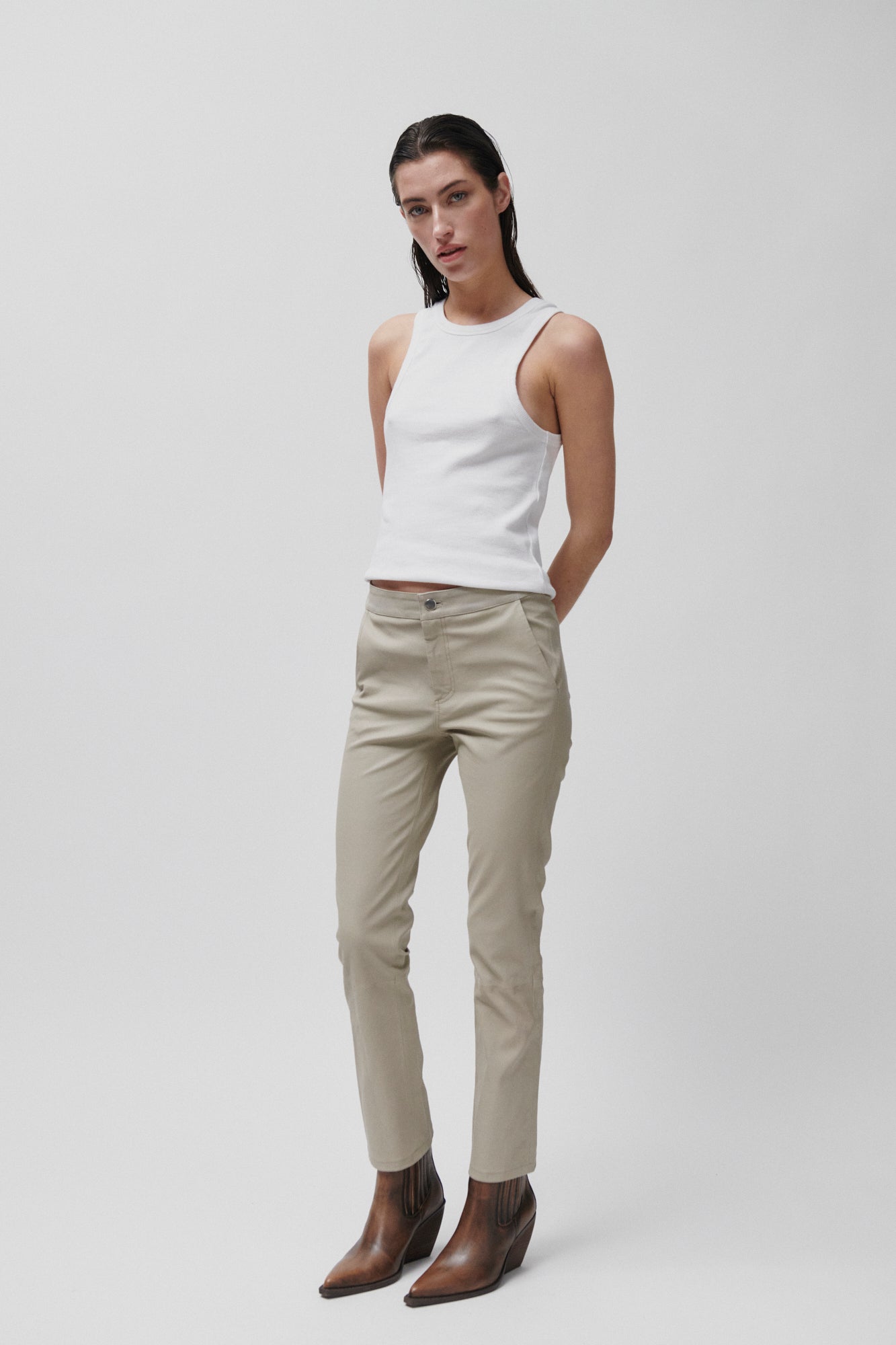 2NDDAY 2ND Leya - Refined Stretch Leather Pants 161105 Plaza Taupe