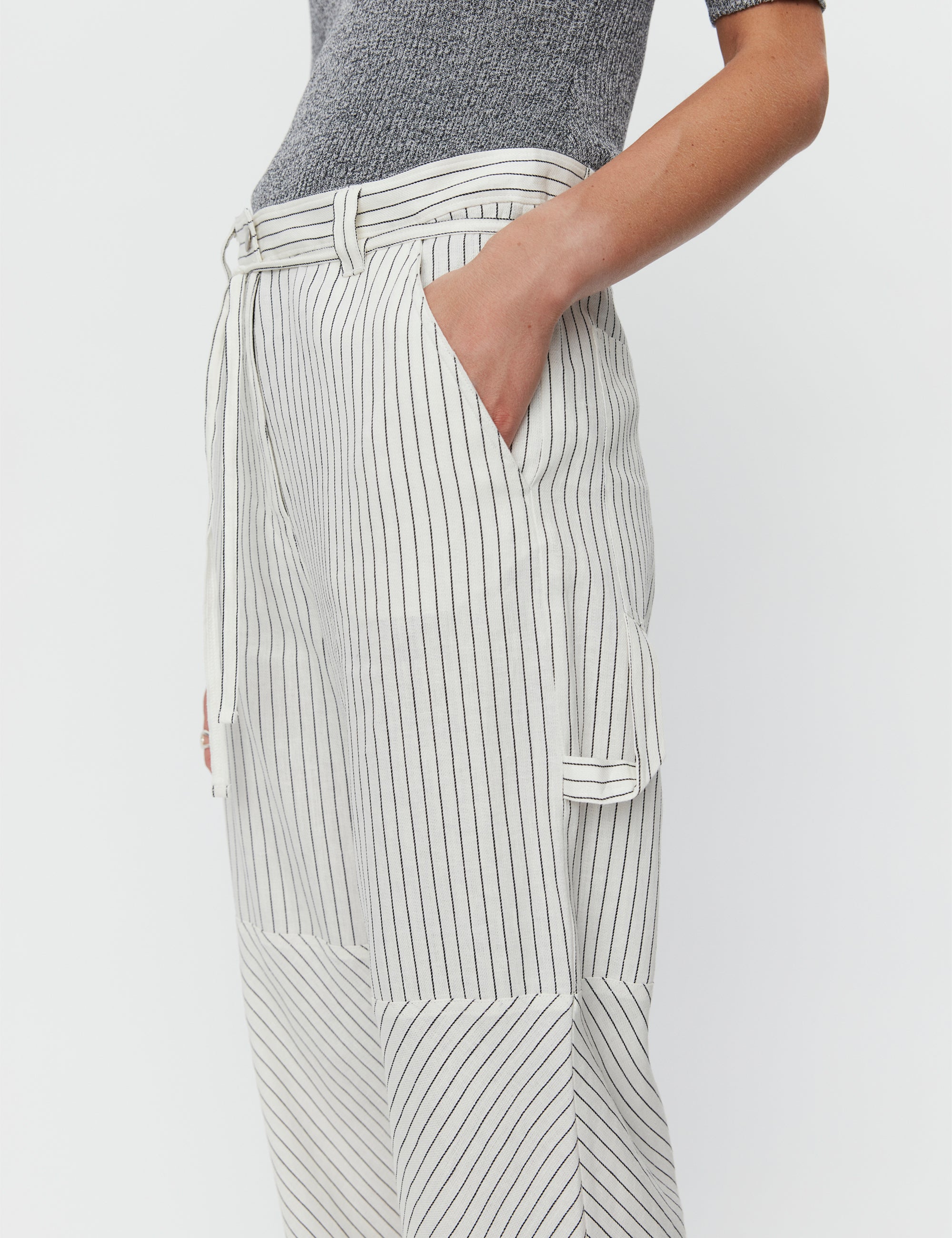 DAY Birger ét Mikkelsen Culkin - Cozy Linen Stripe Bukser 190303 Black