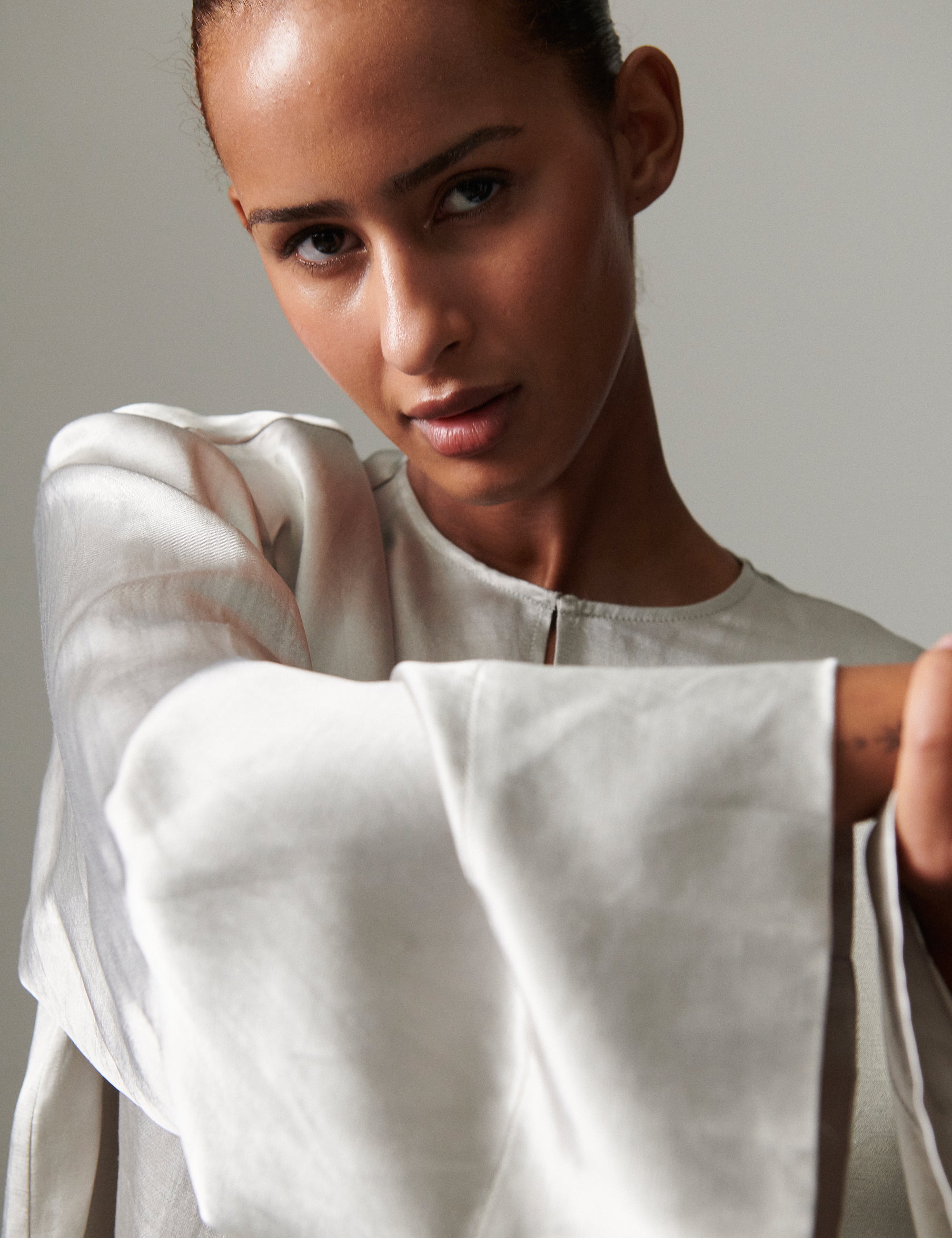 DAY Birger ét Mikkelsen Davies - High shine blend Shirts & Blouses 144102 GLACIER GREY