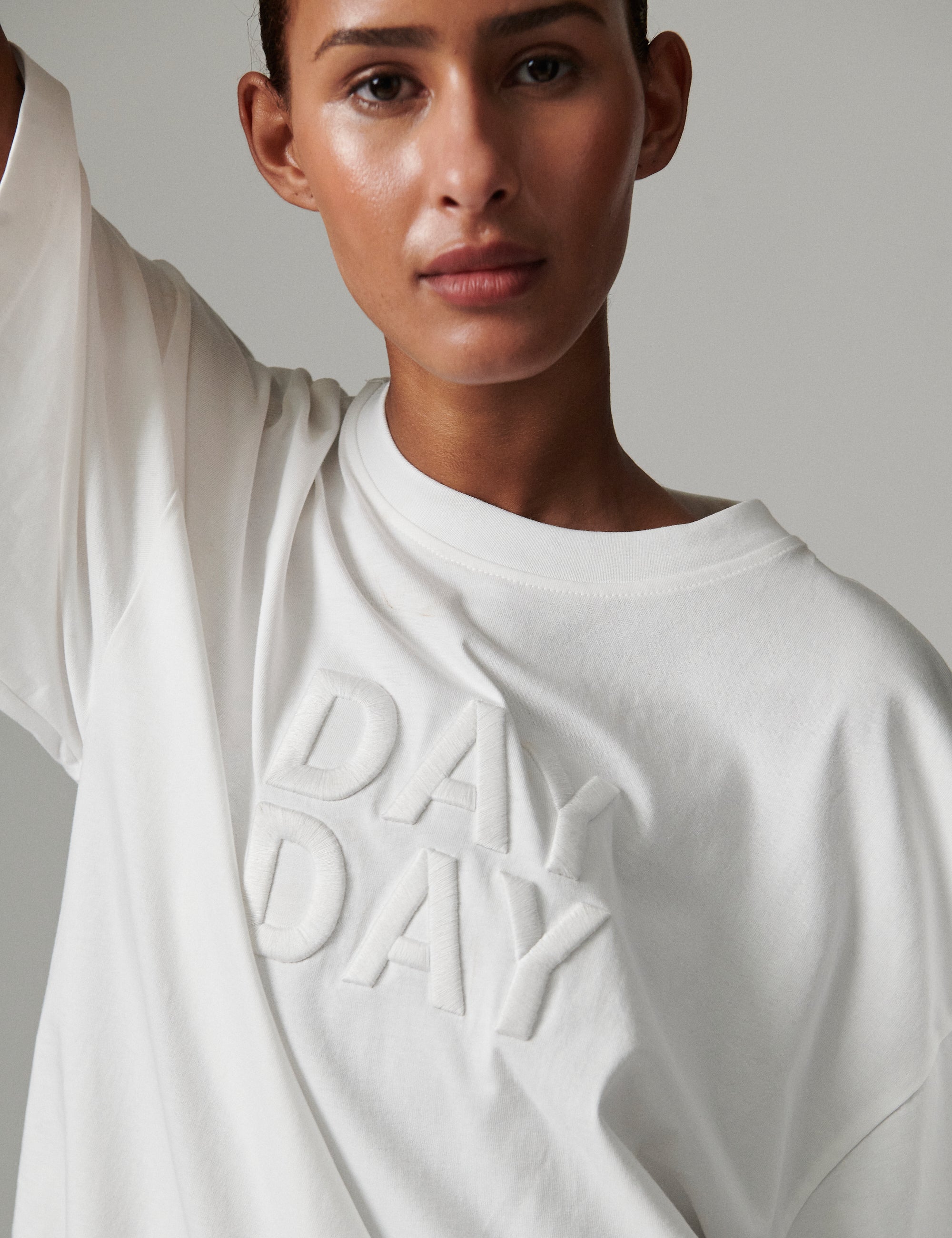 DAY Birger ét Mikkelsen Drew King embroidery - Heavy Jersey Tops & T-Shirts 110601 BRIGHT WHITE