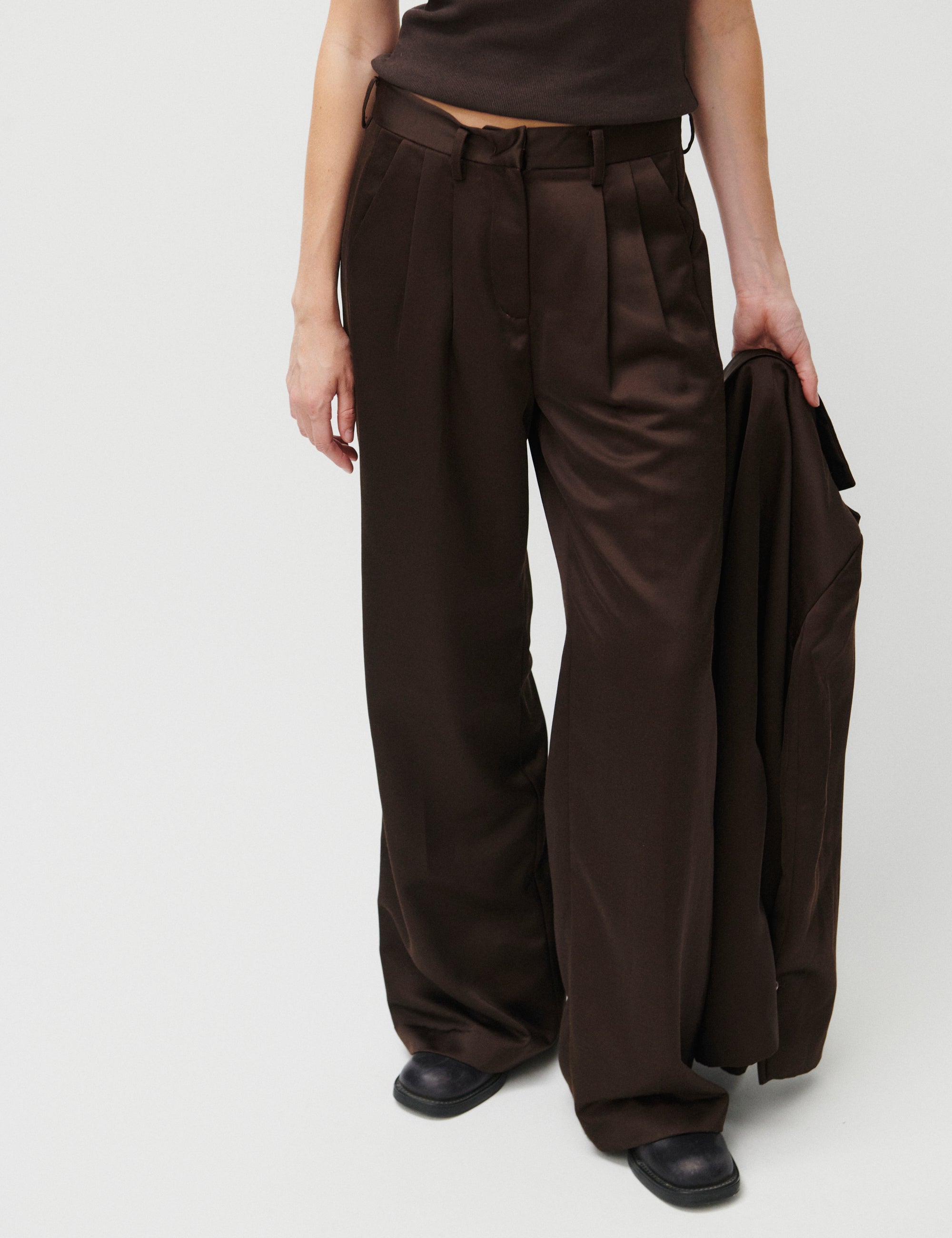 2NDDAY 2ND Mille - Shiny Suiting Pants 191016 JAVA