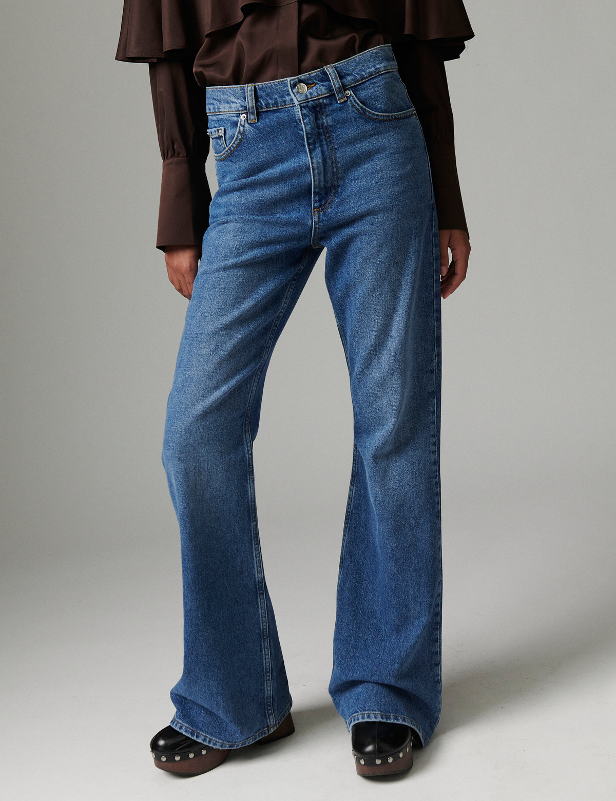 Adama - Medium Denim Stretch - Jeans - Light Blue
