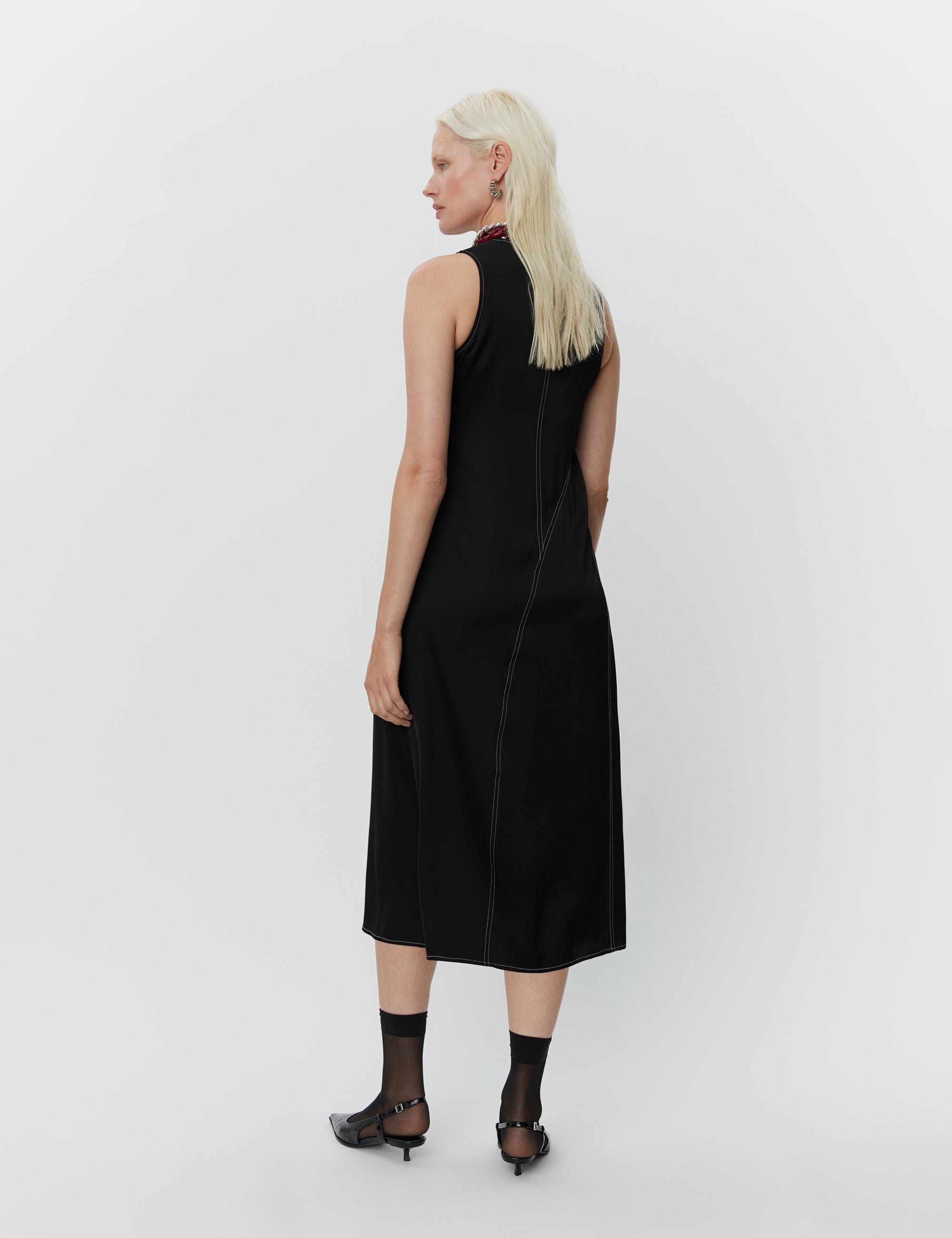 DAY Birger ét Mikkelsen Becca - Fluid Viscose RD Dress 190303 BLACK