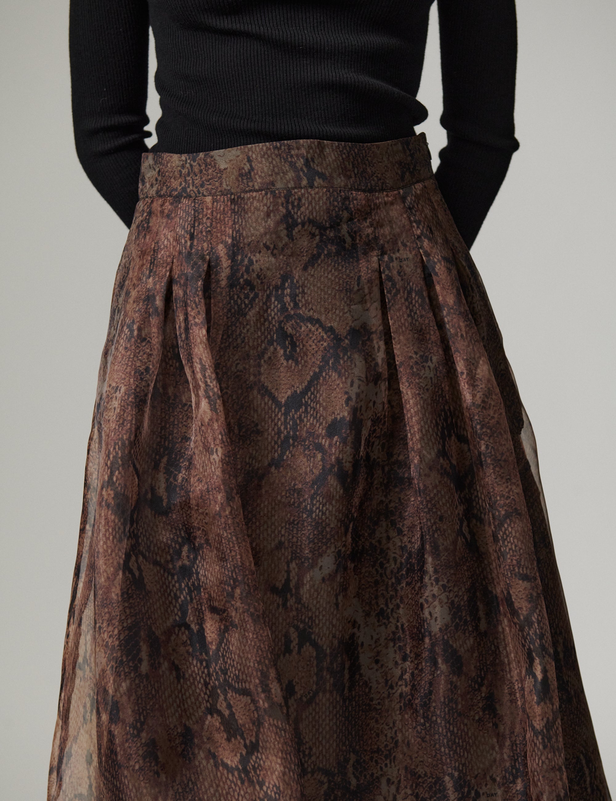 DAY Birger ét Mikkelsen DAYChai - Organza - Nederdel Skirt BROWN SNAKEY