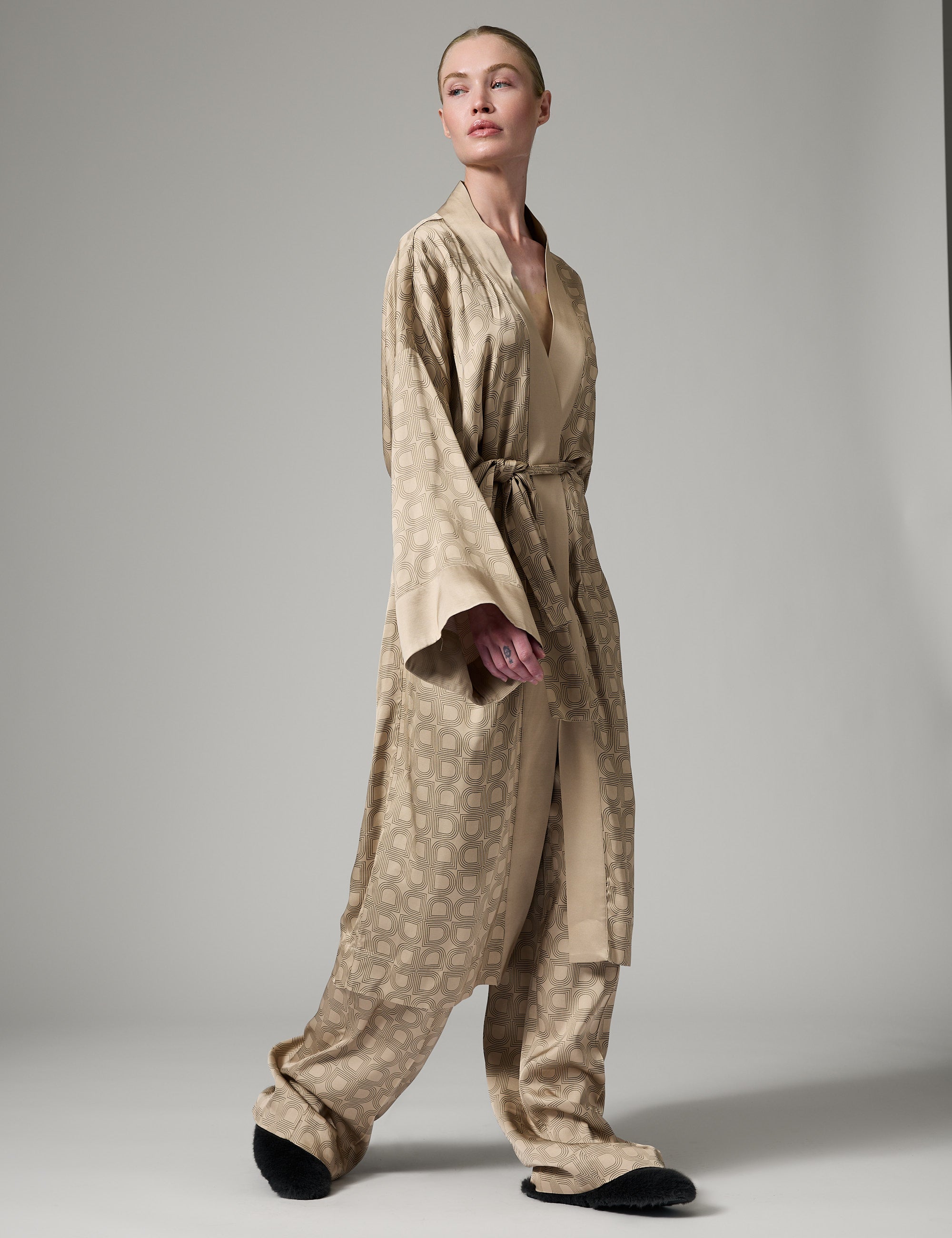 DAY Birger ét Mikkelsen Rani- Fluid Viscose Tunika 151304 HUMUS