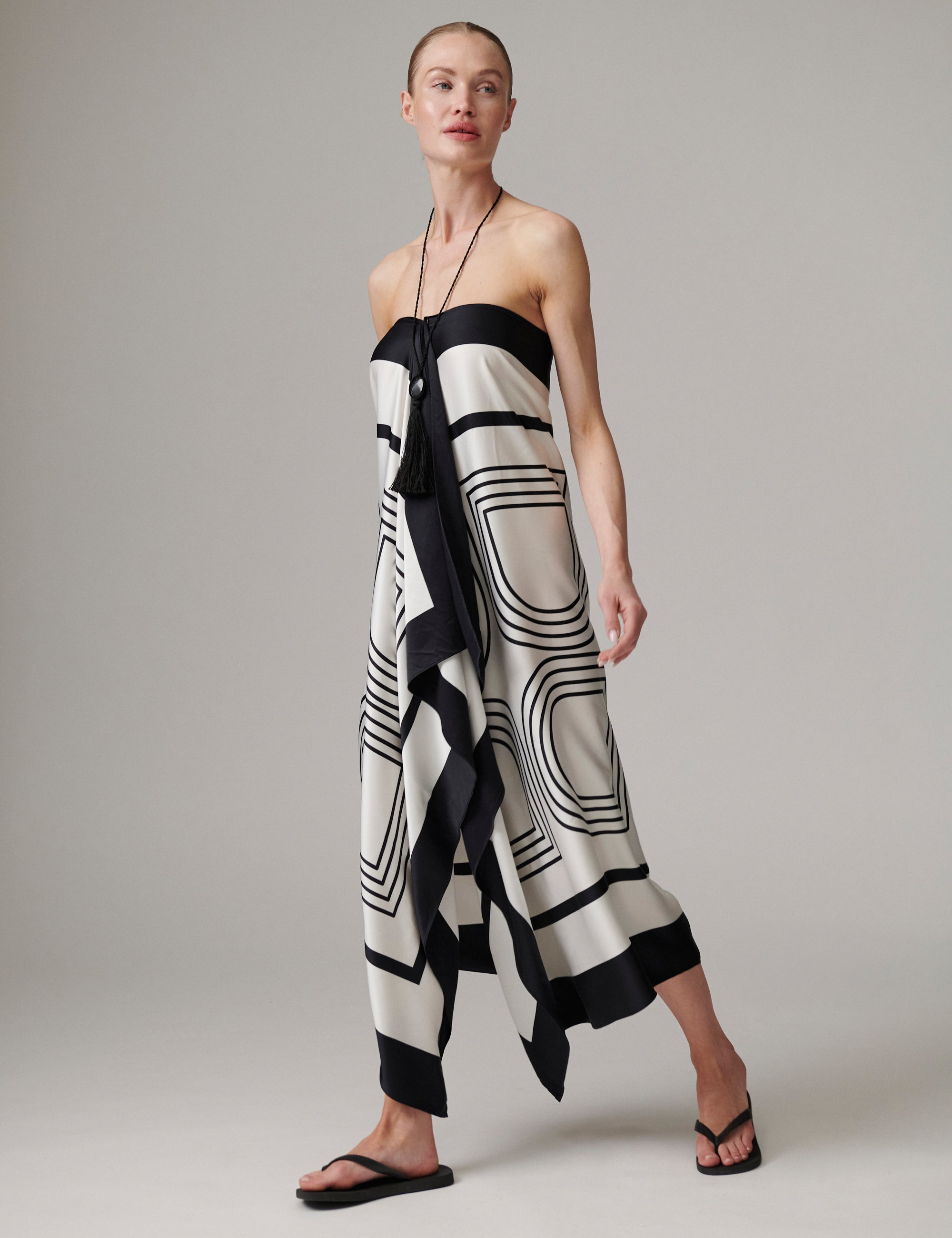 DAY Birger ét Mikkelsen SARY- FLUID VISCOSE - TØRKLÆDE Tørklæde 190303 Black