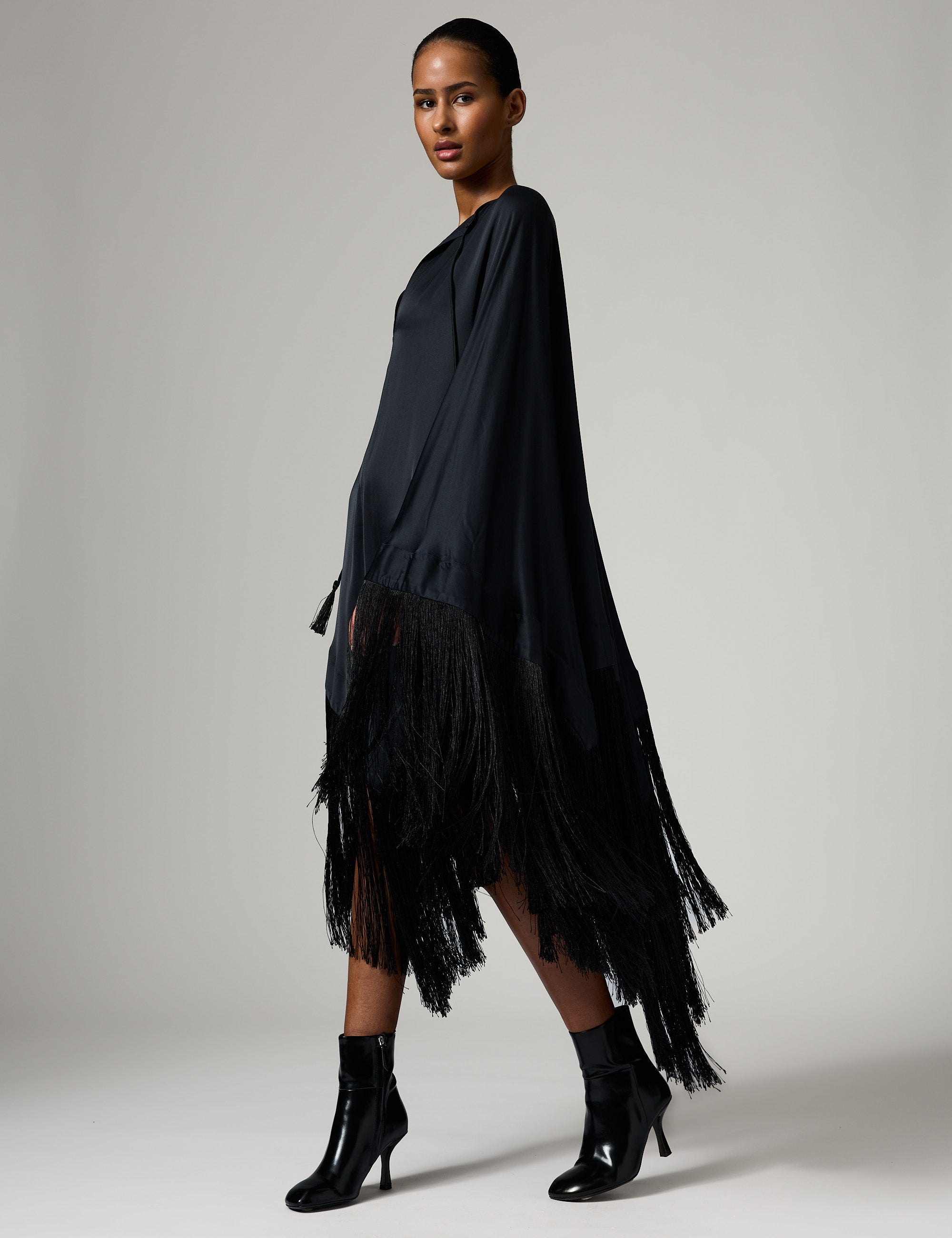 DAY Birger ét Mikkelsen Saxon- Fluid Viscose Tørklæde 190303 Black